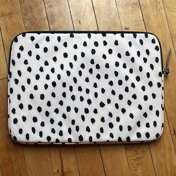 Kate Spade cheetah lap top case - Picture 2 of 7